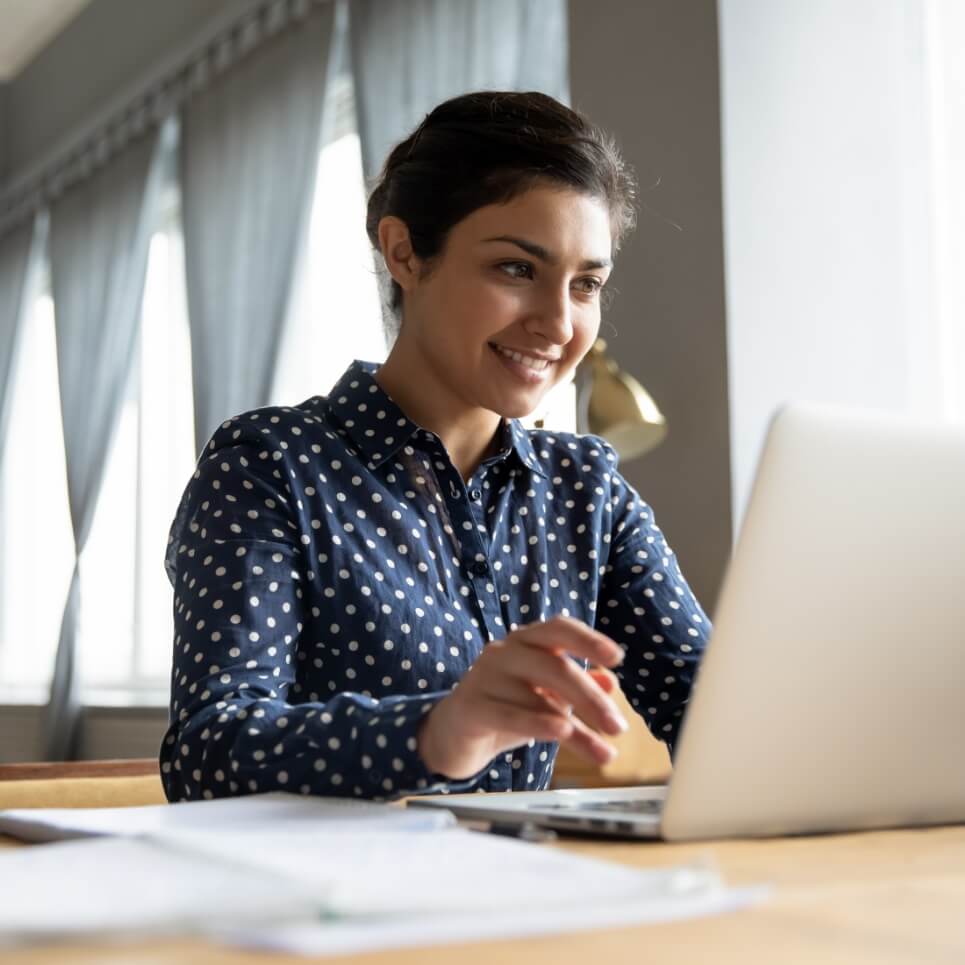 Image showing a woman using a laptop